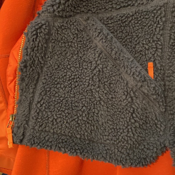 LL Bean Navy Fleece jacket w/ hood, orange trim, zippered pockets.Like new MED. - Picture 6 of 7